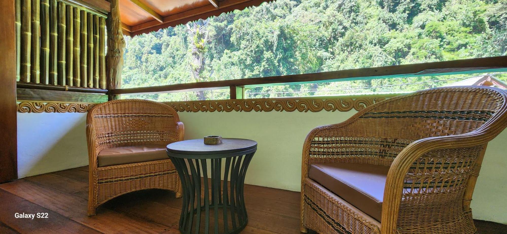 Sam'S Bungalows And Treks Bukit Lawang Eksteriør billede