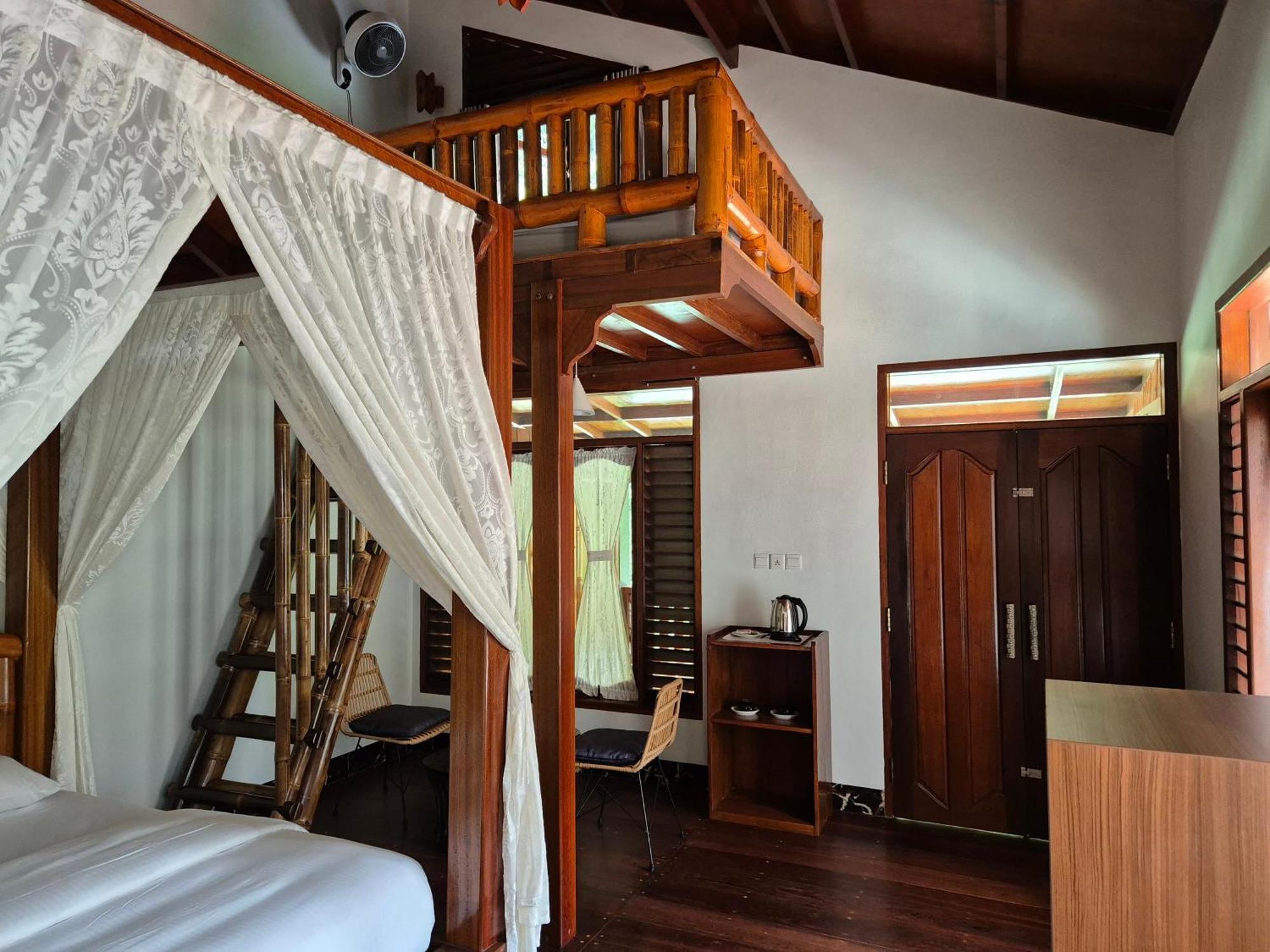 Sam'S Bungalows And Treks Bukit Lawang Eksteriør billede