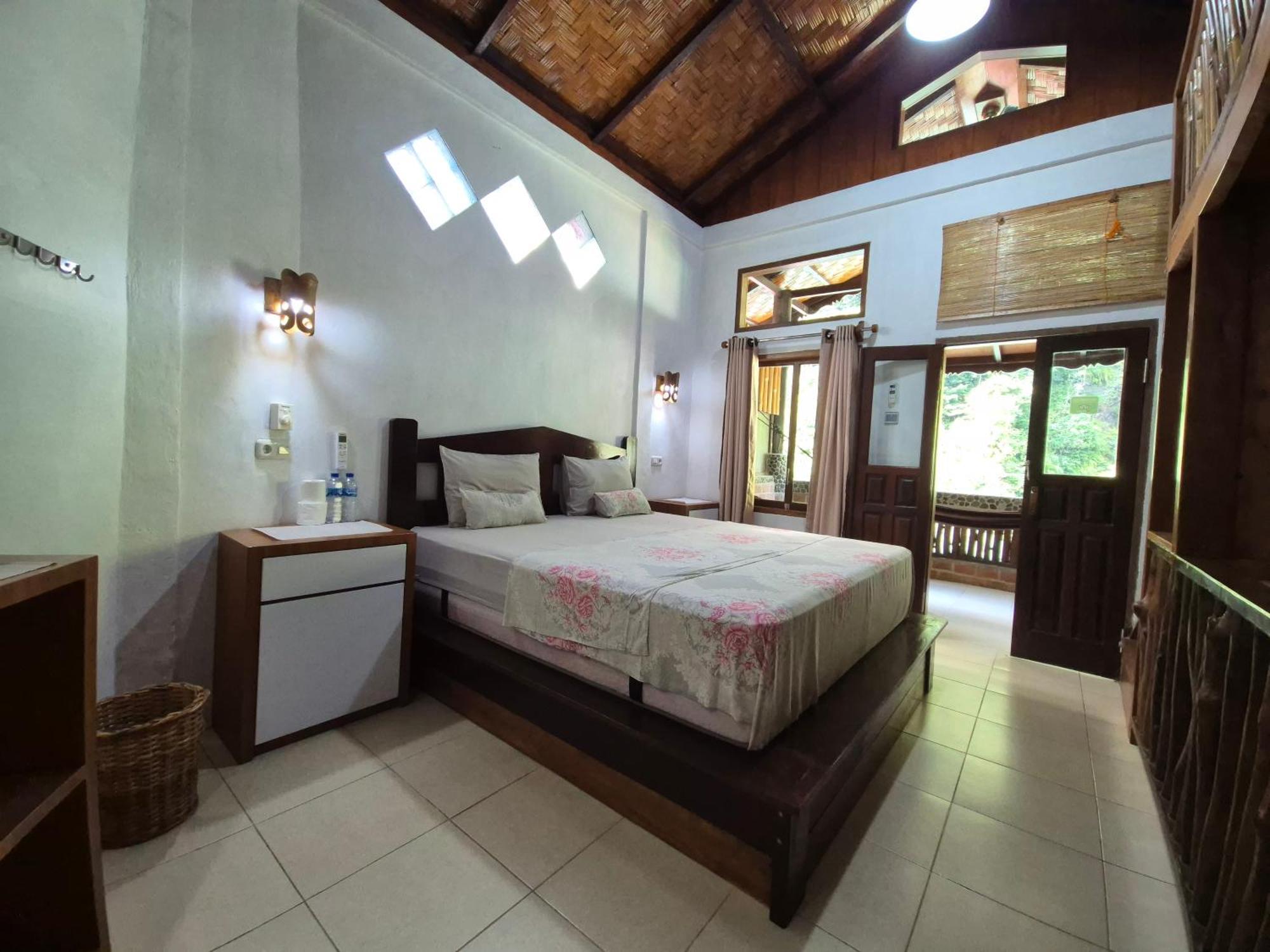 Sam'S Bungalows And Treks Bukit Lawang Eksteriør billede